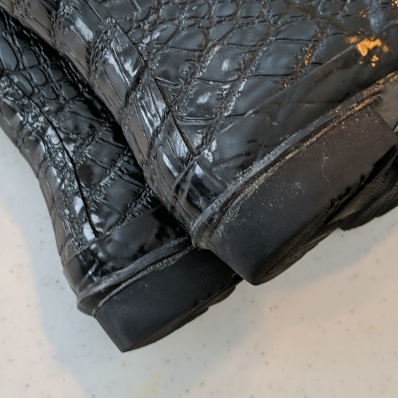 CHRISTIAN SIRIANO * SNAKE PRINT RAIN BOOT - Picture 9 of 10